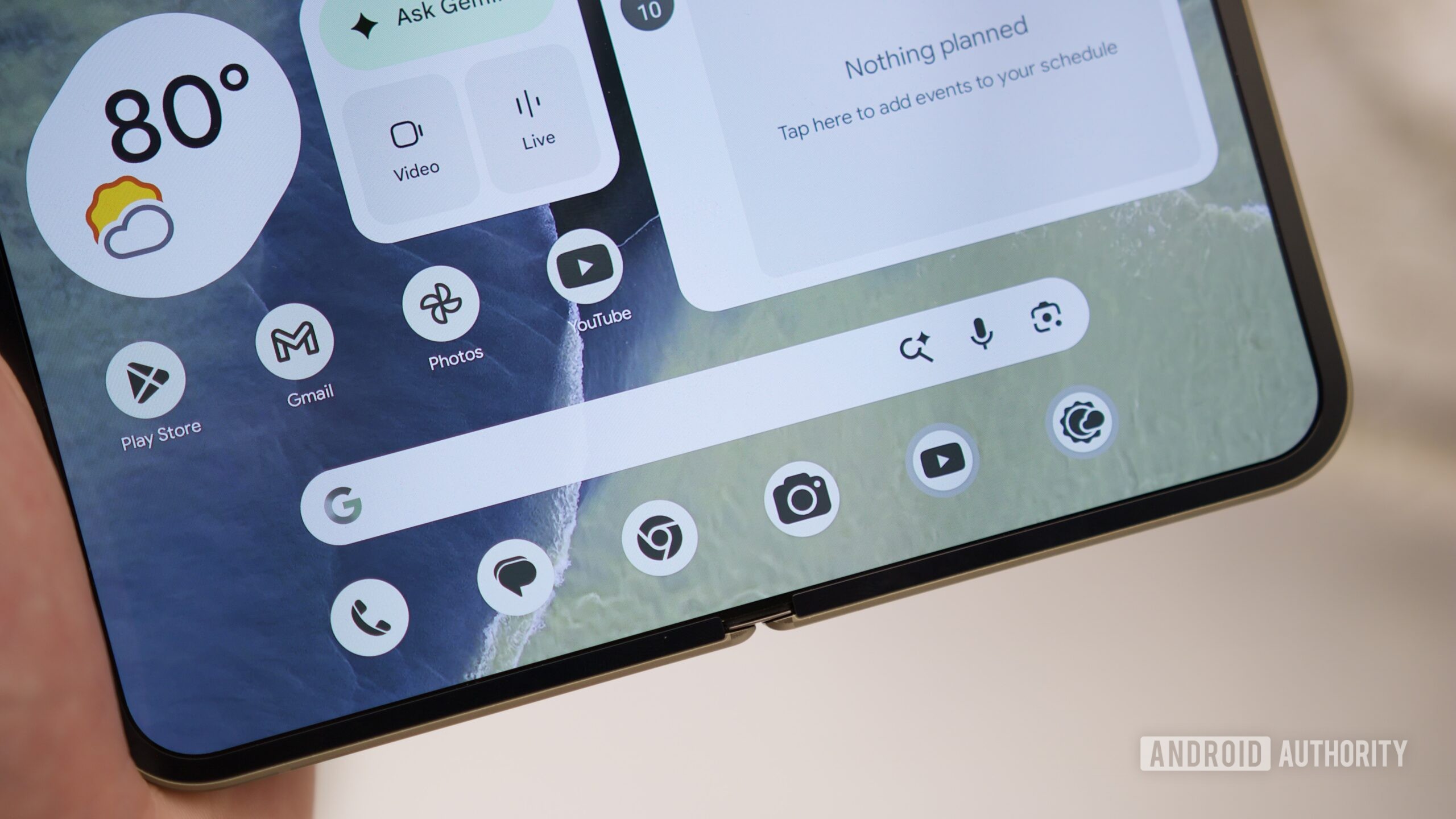 Pixel 11 telefonlarida butun Google hisobini ilovalar menyusidan qidirish mumkin bo'ladi