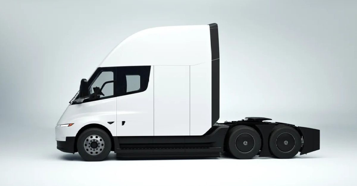 Tesla o'zining Semi elektr yuk mashinasini Yevropaga olib kelishini tasdiqladi