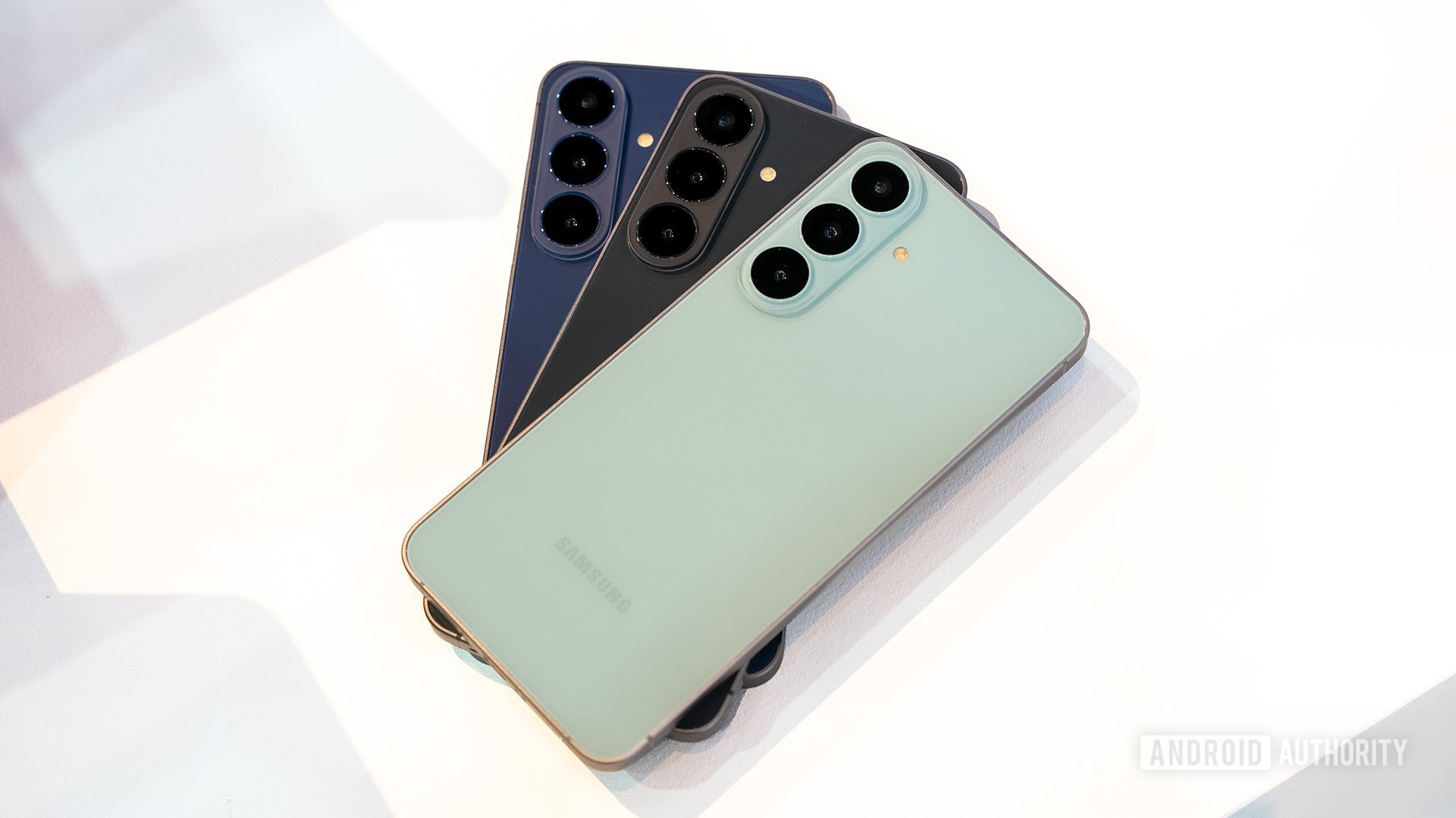 Galaxy S26 FE ilg‘or chip va kamera imkoniyatlari bilan taqdim etildi