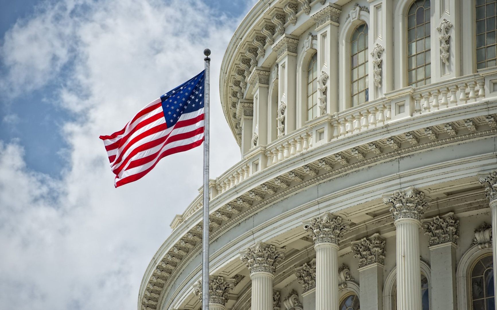 Bitcoin qimmatlashuvi Clarity Act qonuni ta'siri allaqachon hisobga olinganmi degan bahslarni keltirib chiqardi