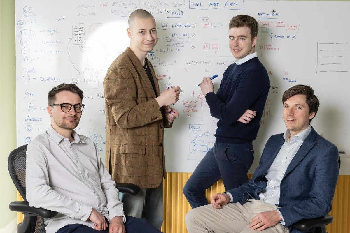 DeepMind sobiq xodimlari ilmiy tadqiqotlarni takrorlay oluvchi sun'iy intellekt agentini taqdim etdi