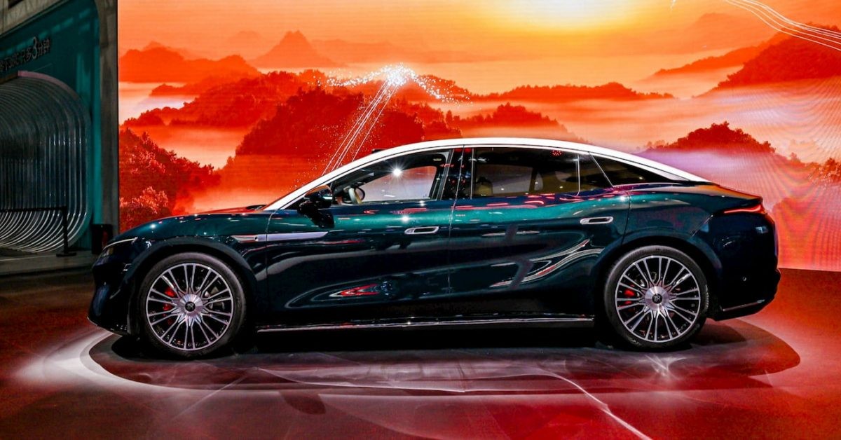 BYD 1000 kilometrdan ortiq masofaga ega yangi flagman elektromobili uchun buyurtmalarni boshladi