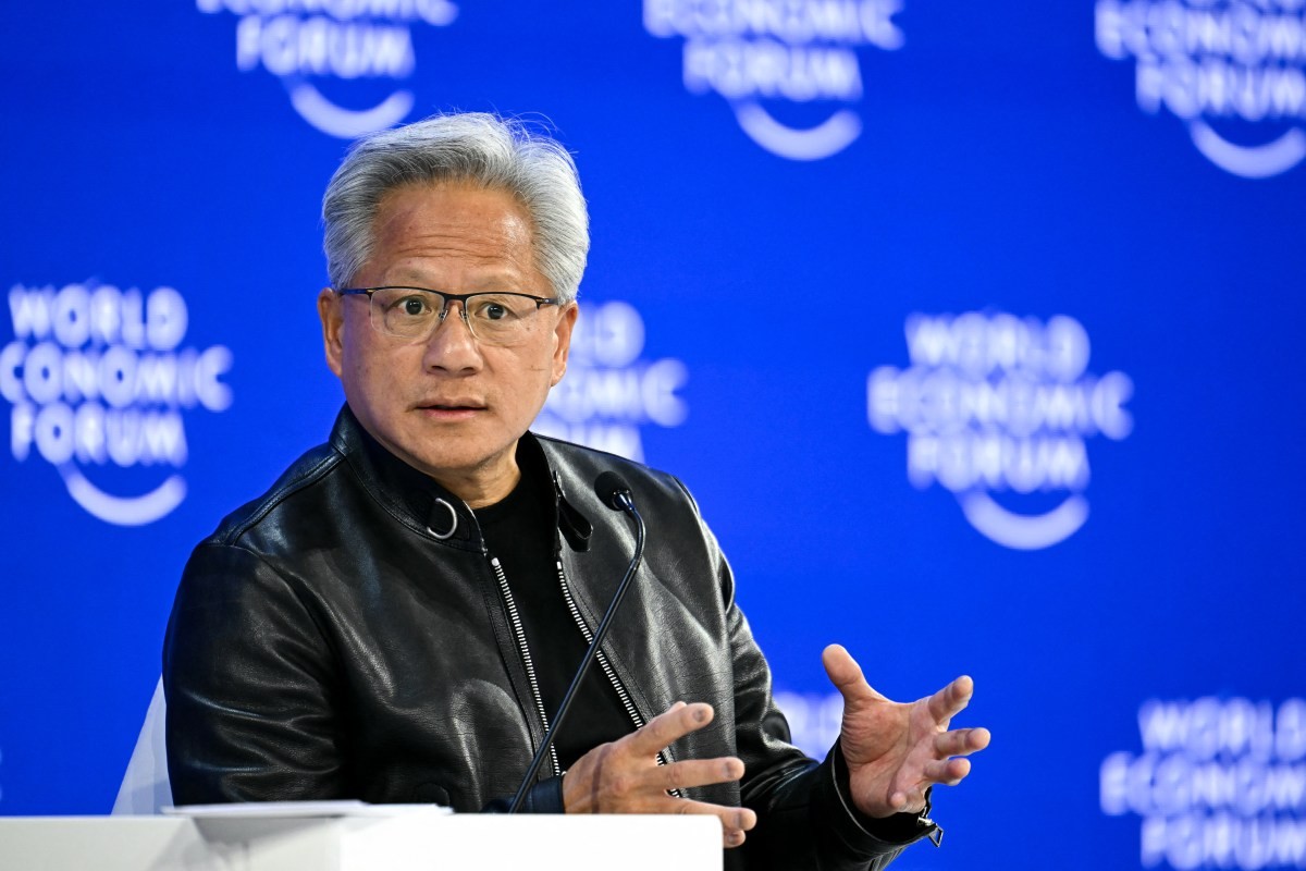 Nvidia rahbari Jensen Huang sun'iy intellekt taraqqiyotini sekinlashtirishga qarshi chiqdi