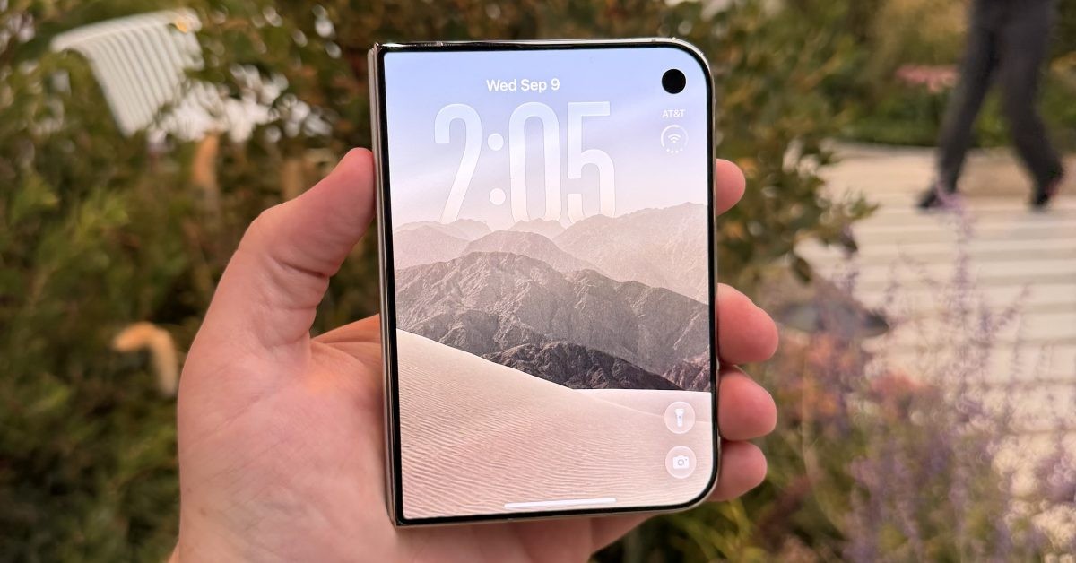 Apple texnologiya rahbari iPhone Duo modeli haqida so'zlab berdi