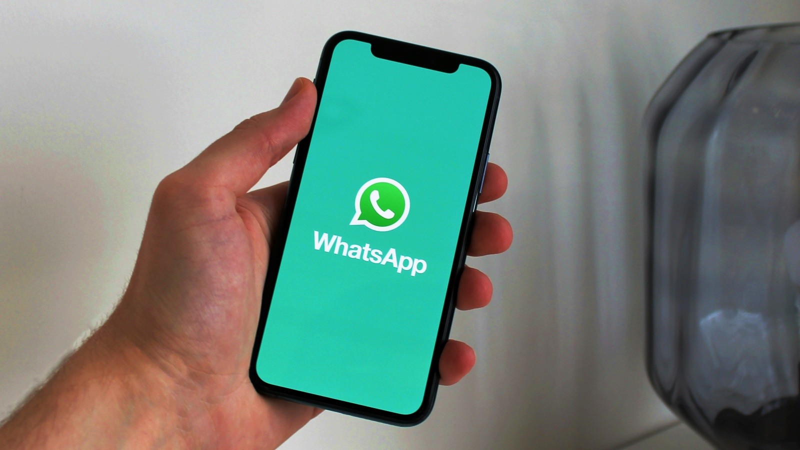 WhatsApp akkauntlar xavfsizligini oshirish uchun yangi funksiyalarni taqdim etdi