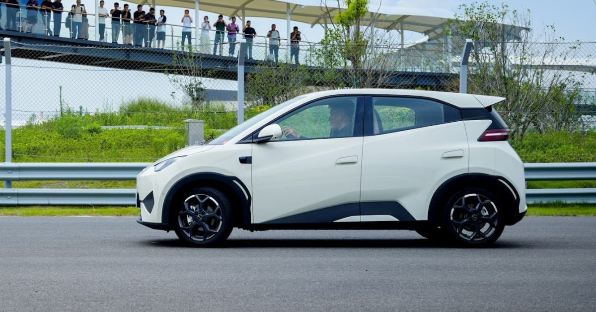 BYD ning eng arzon elektromobili yangilangan interyer va yirik displey bilan sinovdan o'tkazilmoqda